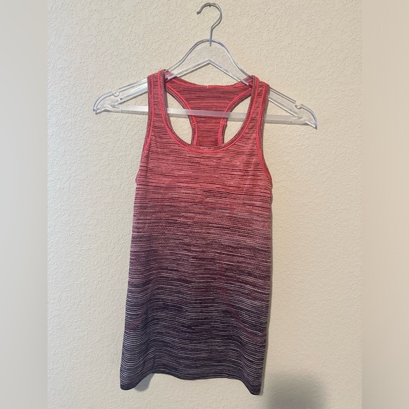 Lululemon swiftly tech razorback 4 - Picture 2 of 7